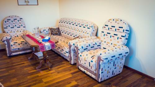 Hostal Amoj B&B And Guest House