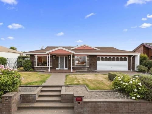 Villa Cosy House In North Hamilton Nz