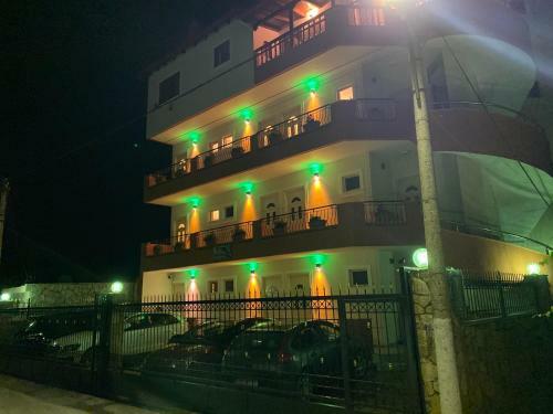 Golden Beach Apartments
