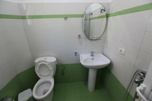 Alexia Apartments
