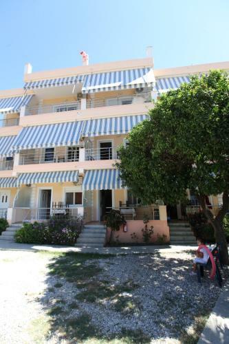 Alexia Apartments