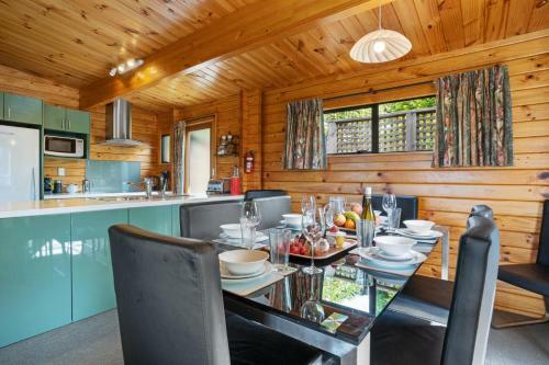 Valley Vista - Hanmer Springs Holiday Home