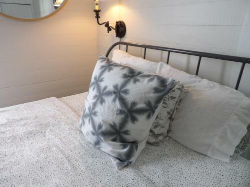The Farmhouse Private Apartments