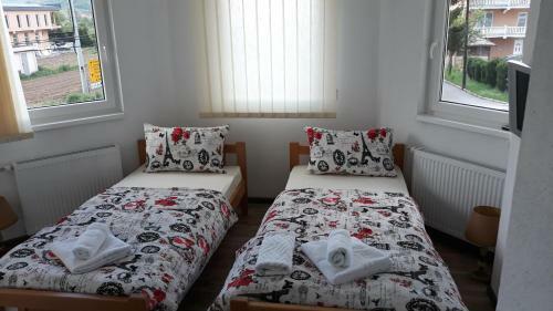 Hostal Apartments&rooms Mido