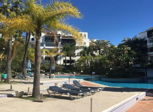 Apartamento Jardines de Las Golondrinas