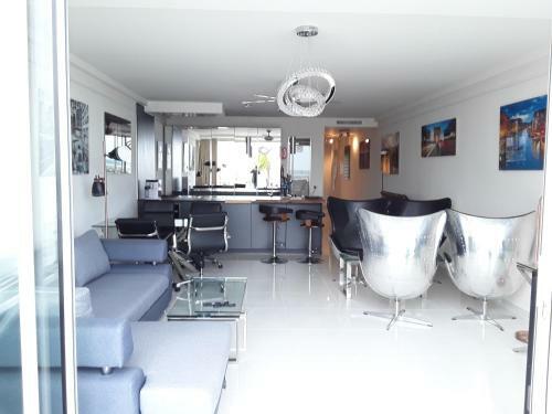 Apartamento 136 A First Line Sleeps 6