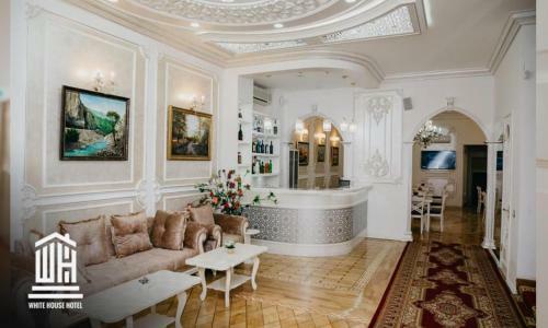 White House Hotel & Spa