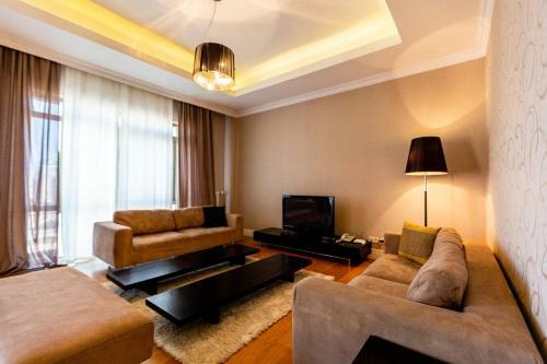 Luxury Central Seaview Apartment
