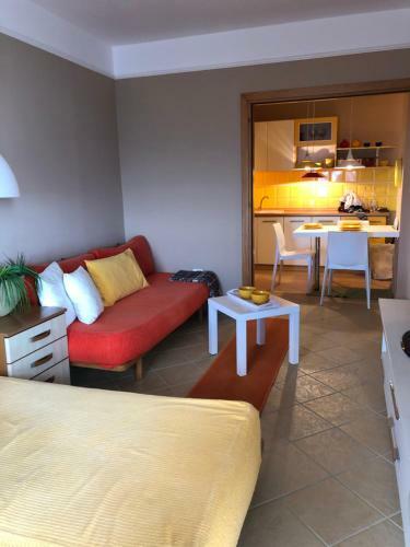 Beach View! Seaside Apartment