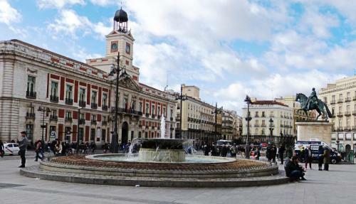 Calle Huertas Apartments