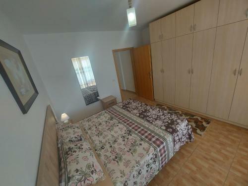 Bral Apartment 4