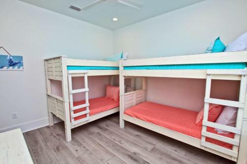 West Side Cottages Unit B By Youngs Suncoast
