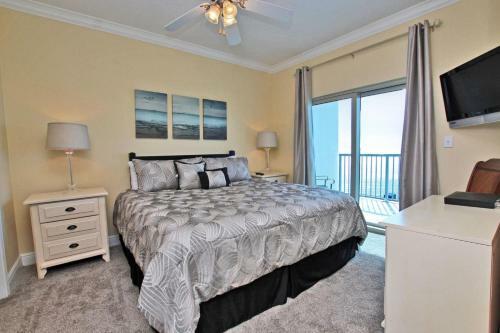 Crystal Tower By Youngs Suncoast