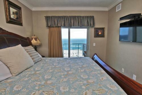 Crystal Tower 1205 By Youngs Suncoast