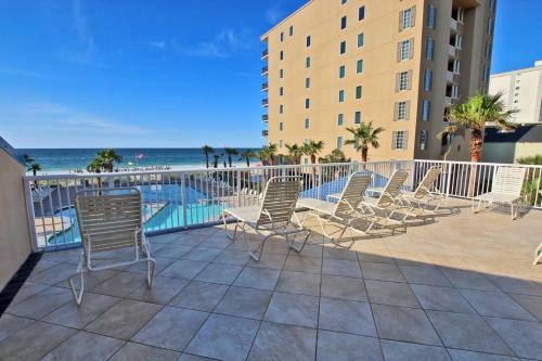 Crystal Tower 1205 By Youngs Suncoast