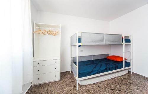 Stunning Apartment In Moncofa With 2 Bedrooms