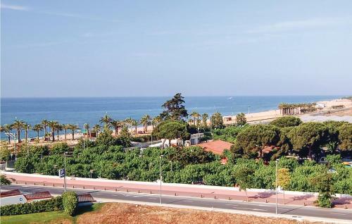 Two-bedroom Apartment In Moncofar