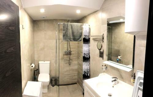 Apartamento Luxury 2 Bedroom Apt 50 M From Beach