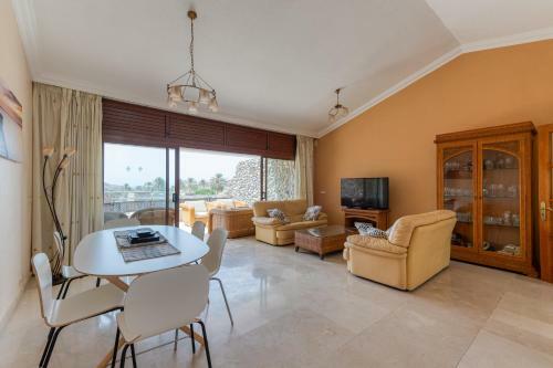 Duplex Jacuzzi - Gran Canaria Stays