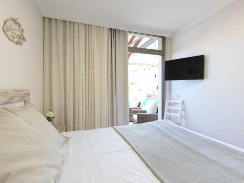 Apartamento Brand New Home With Sunset Terrace