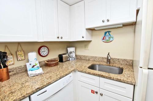 Island Winds West By Youngs Suncoast