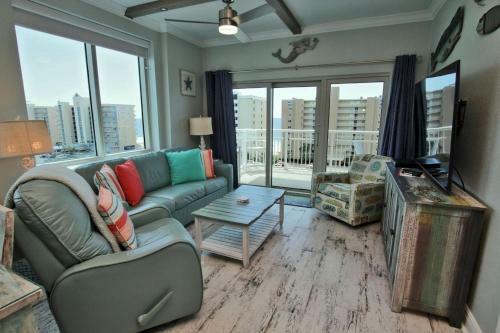 Crystal Tower 601 By Youngs Suncoast
