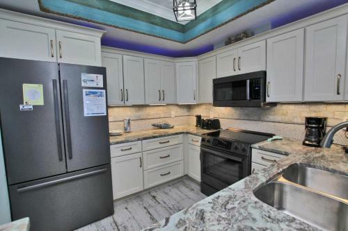 Crystal Tower 601 By Youngs Suncoast