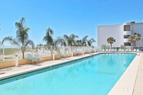 San Carlos 801 By Youngs Suncoast