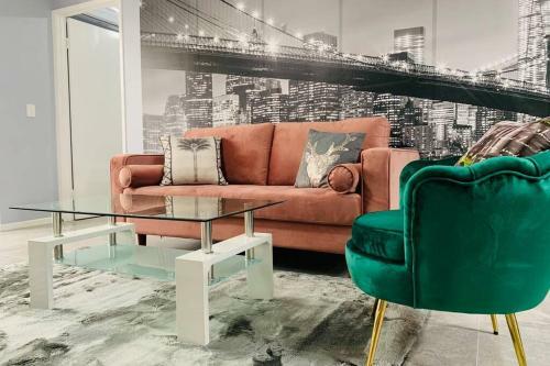 Southbank Modern Luxe Apartment