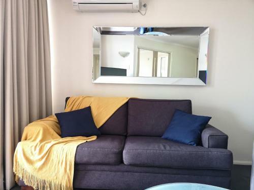 Airtrip Apartments On Edmondstone Street