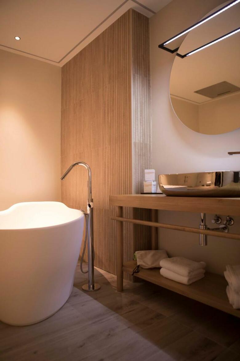 Vallivana Suites