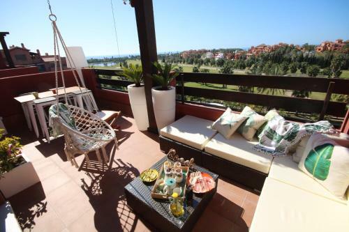 Apartamento �tico Playa Granada Golf + Piscina Con Jacuzzi