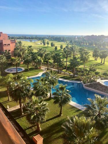 Apartamento �tico Playa Granada Golf + Piscina Con Jacuzzi