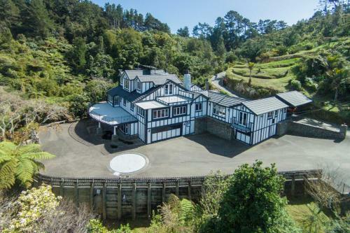 Villa Woodroyd Estate Holiday Sanctuary