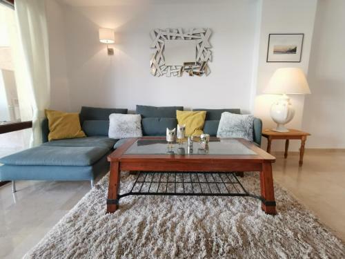 Apartment Kiwi Moraira, With Garden And 4 Pools