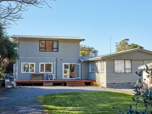 Backstreet Bach - Kaikoura Holiday Home
