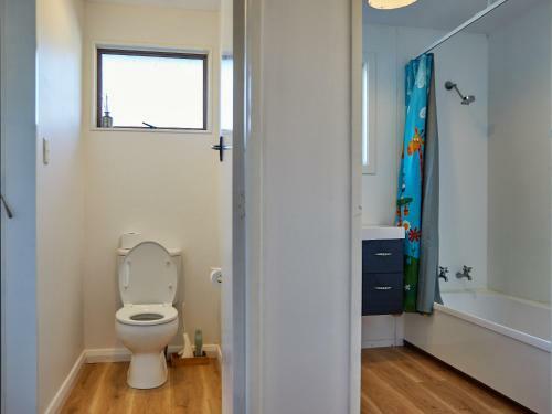 Backstreet Bach - Kaikoura Holiday Home