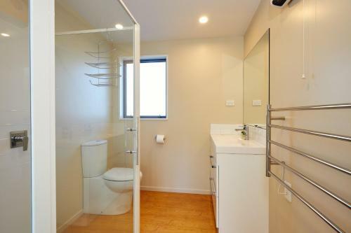 South Bay Getaway - Kaikoura Holiday Home
