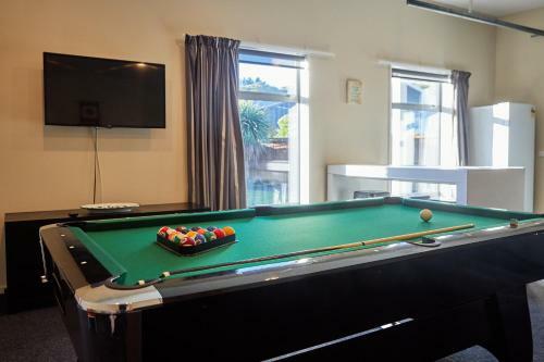 South Bay Getaway - Kaikoura Holiday Home