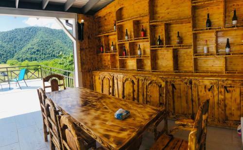 Hotel Cottage Chalet And Tours