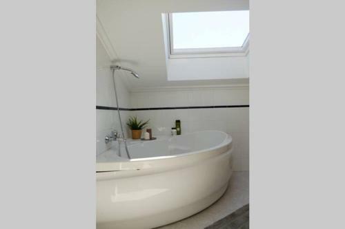 Apartamento Duplex Precioso Con Jacuzzi, Sauna Y Chimenea .