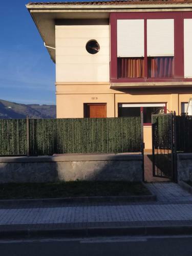 Balc�n Del Goierri