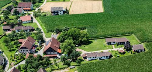 Agroturismo Erlebnisbauernhof Tschom