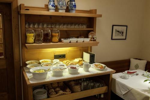Bed & Breakfast Hotel Garni Albona