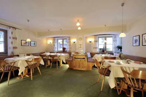 Bed & Breakfast Hotel Garni Albona