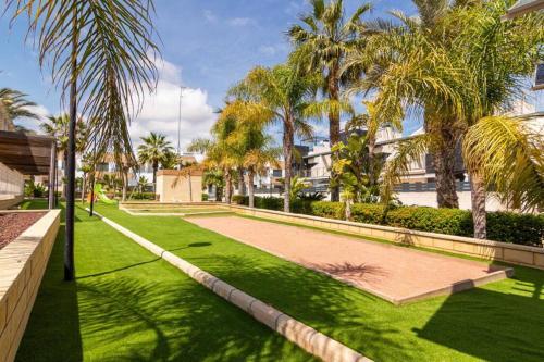 Apartamento Manantial. Precioso Duplex Con Piscina Privada.