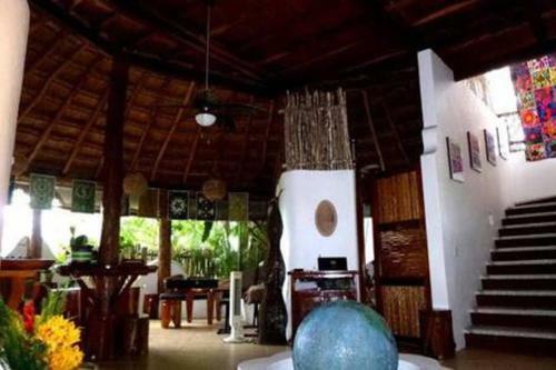 Apartamento Casa Azul. Casa Estilo Maya En El Centro de Bacalar
