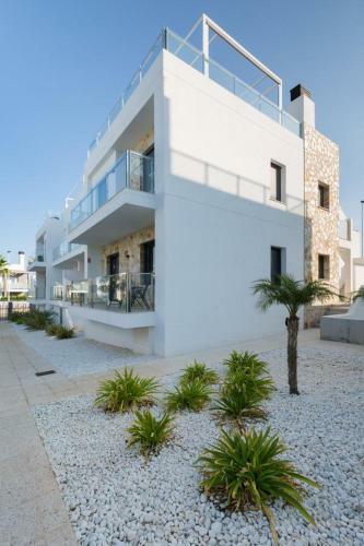 Cosy Apartment In A Luxurious Residence In Punta Prima
