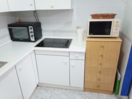 Chalet En Urbanizaci�n Privada Con Piscina