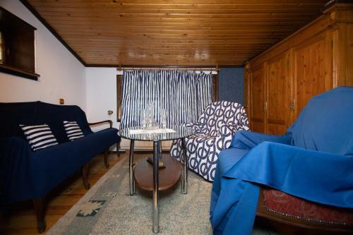 Hostal ??????? ??k???? The Old Grocery, Guest Rooms